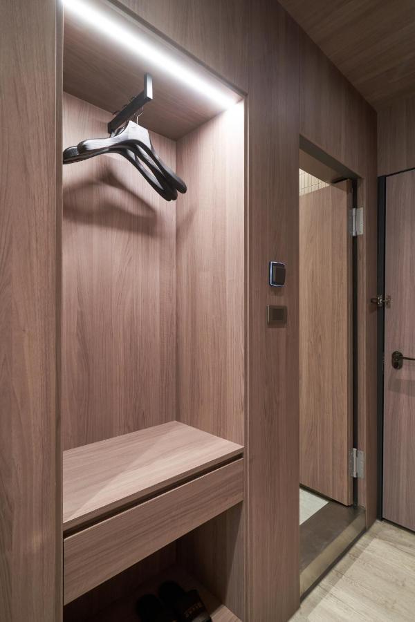 Yung An Business Hotel Dounan Экстерьер фото