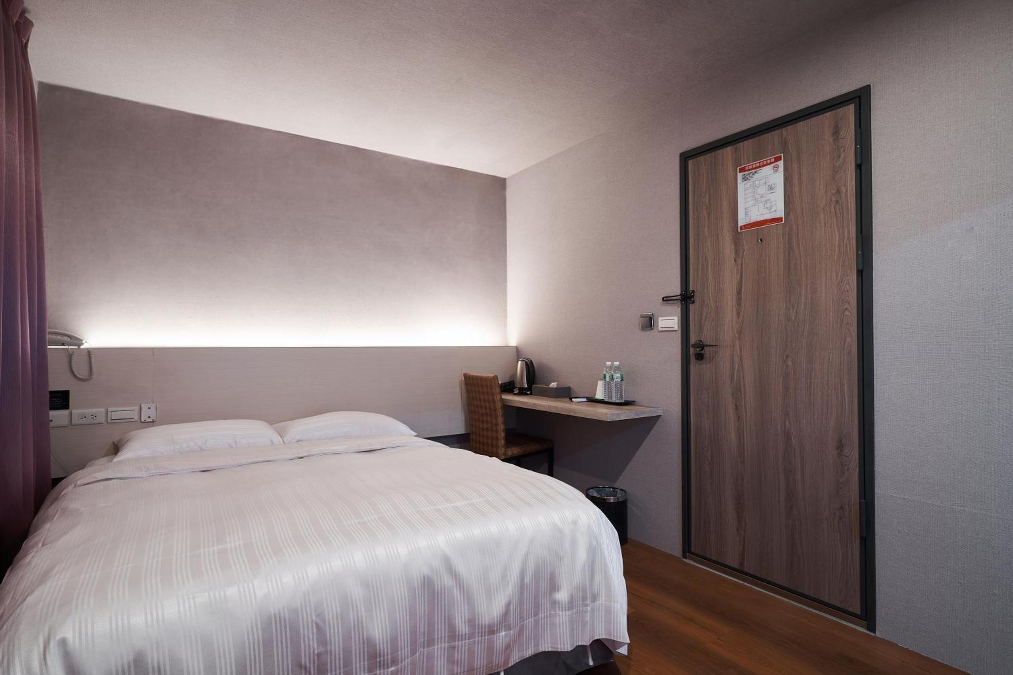 Yung An Business Hotel Dounan Экстерьер фото
